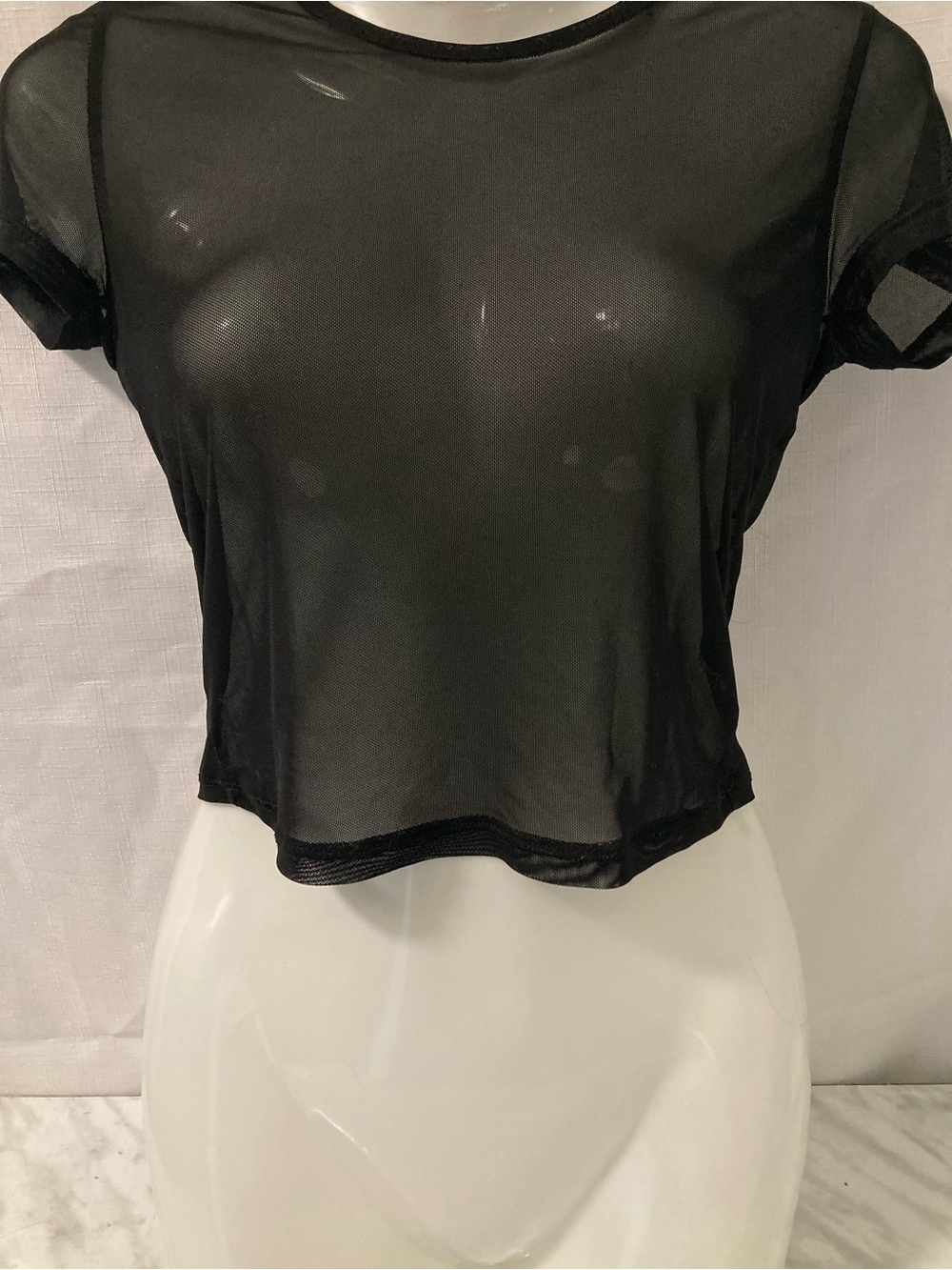 Garage Black Sheer Mesh Crop Top Short Sleeve Women’s M
